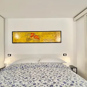 Casaviva - Comfy Bilo In , Genova Italia